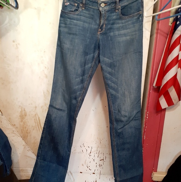 size 9 hollister jeans